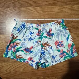 Columbia Floral Women's Shorts